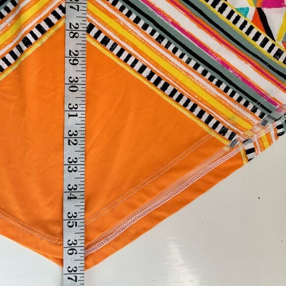 Trina Turk Swim and Spa Collection Cover Up Size Medium - Picture 9 of 10